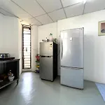 Oyo Home 90326 Wg Guest House