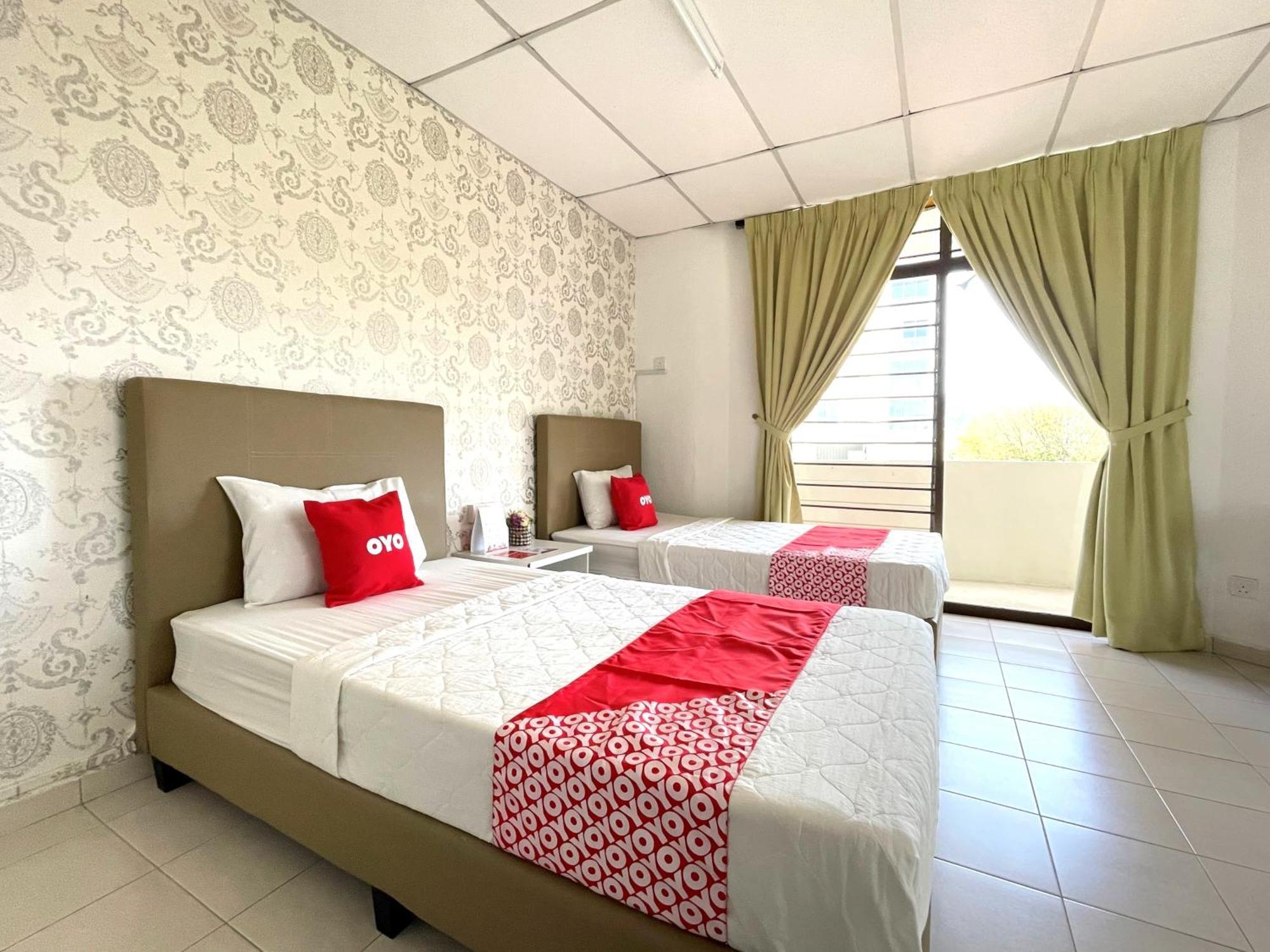 Oyo 90326 Wg Homestay